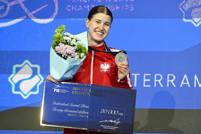 Zuzanna Cieślar - wicemistrzyni świata w szabli. Źródło: Ministerstwo Sportu i Turystyki